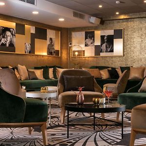 Niepce Paris Hôtel, Curio Collection by Hilton